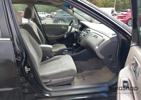 1998 Honda Accord Ex V6 из США, поврежденный, VIN 1HGCG1659WA010550